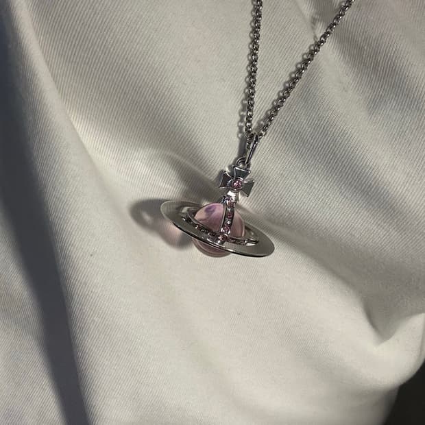 비비안웨스트우드 오브 빅 핑크 목걸이 orb