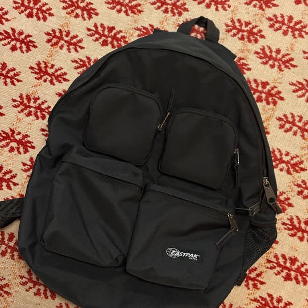 빔즈 이스트팩 백팩