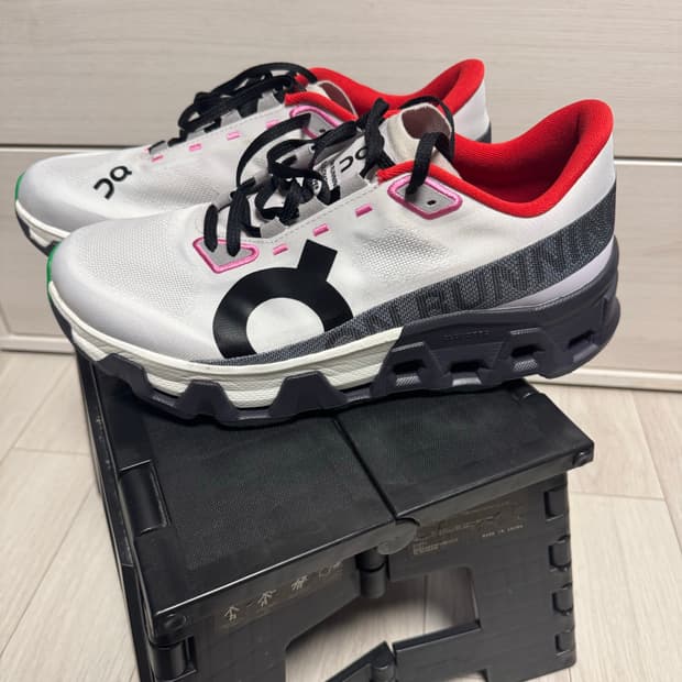 온러닝 클라우드몬스터 하이퍼 1회착용