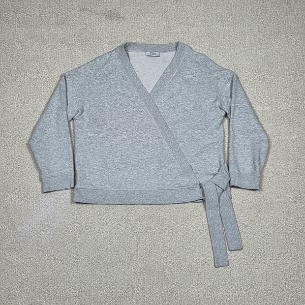[COS] 랩 스웨트셔츠 | A00224