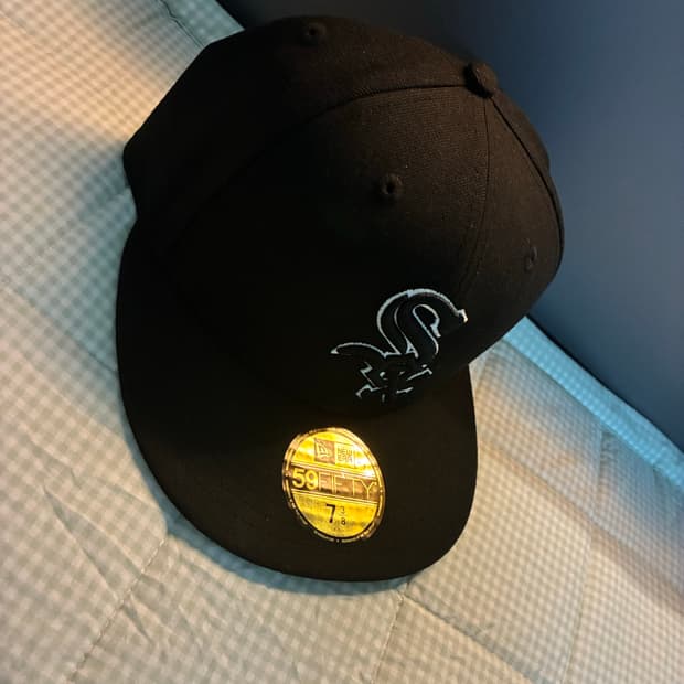 뉴에라 화이트 삭스 아웃라인