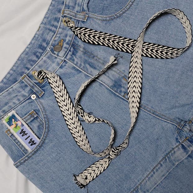 위우(₩I₩) 디태처블 그래픽 데님 팬츠 (2WAY 연출)