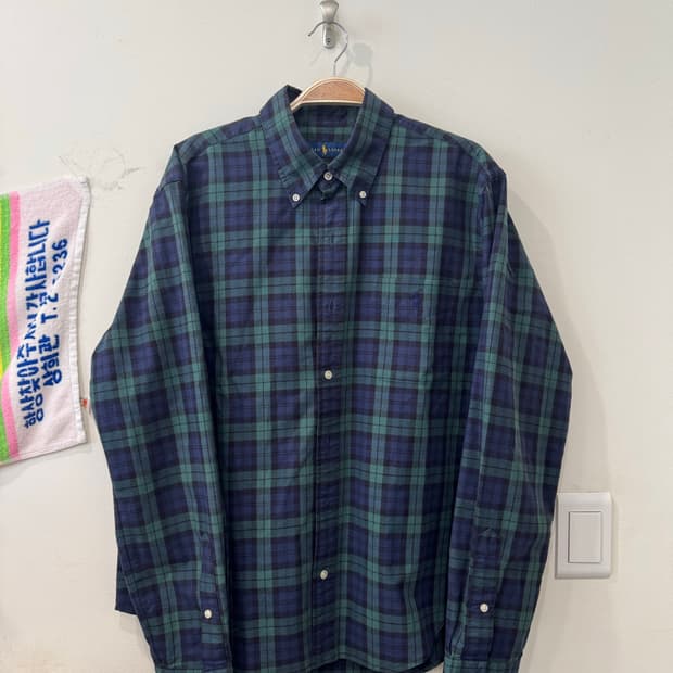 717. 폴로 셔츠