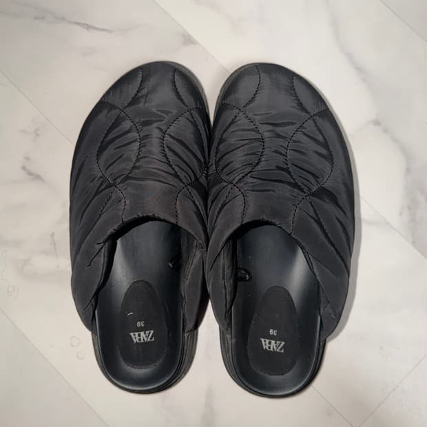 Zara 패딩슬리퍼
