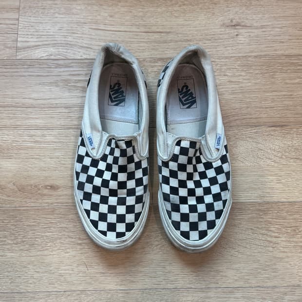 반스 볼트 체커보드 슬립온