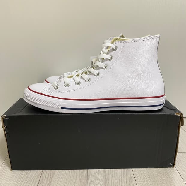 컨버스 척테일러 올스타 클래식 레더 화이트