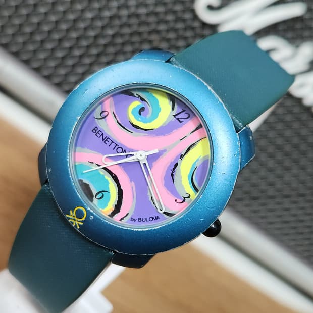 #BULOVA 베네통 빈티지 레트로 희귀 레어 시계 급처