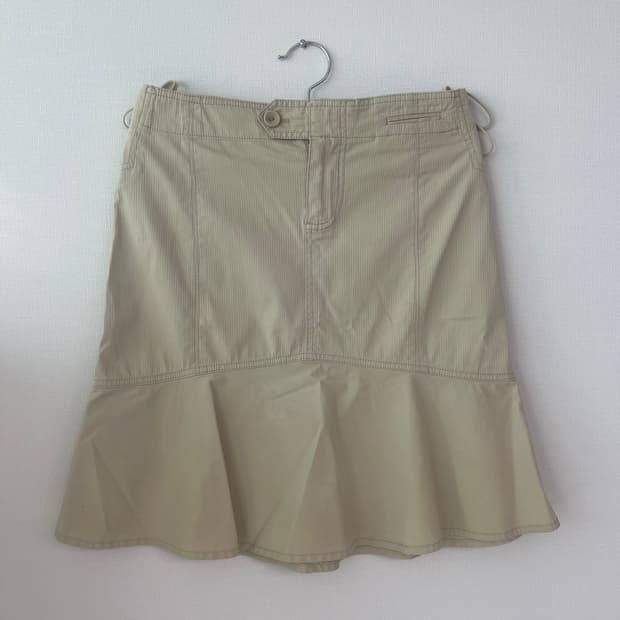 마크제이콥스 베지색 스커트 사이즈 2