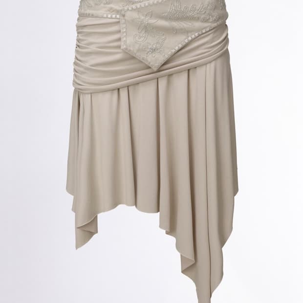 스컬프터 스커트