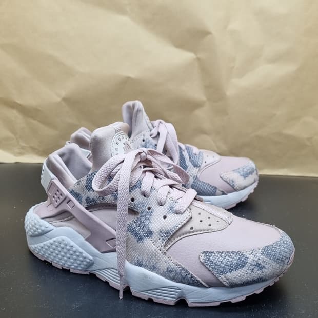 나이키 에어 허라취 운동화 실사이즈240