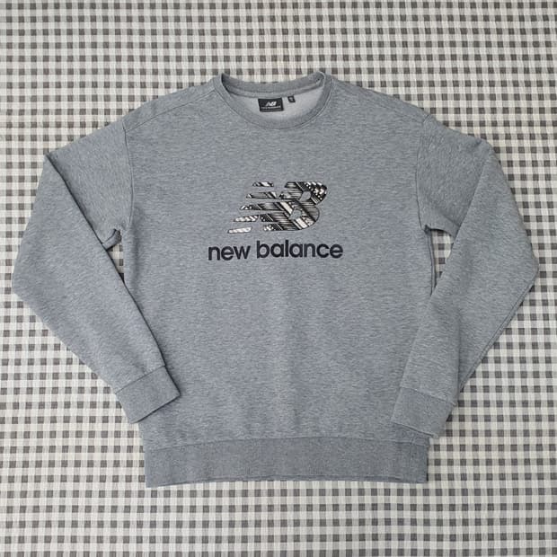 뉴발란스 오버핏 맨투맨 남자95