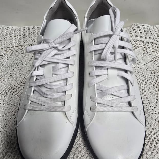 펠라스 스니커즈 275