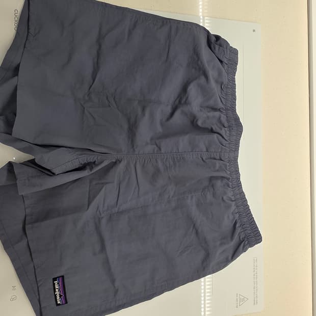 파타고니아 배기스 L 새상품 택있음