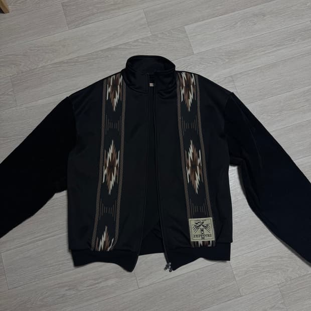 캐피탈 스무스 져지 3