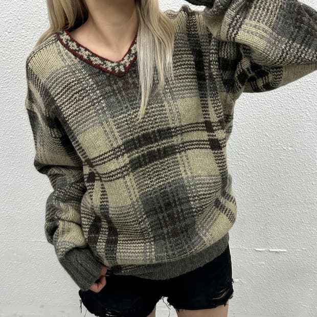 폴로 랄프로렌 베이지체크 브이 니트 L