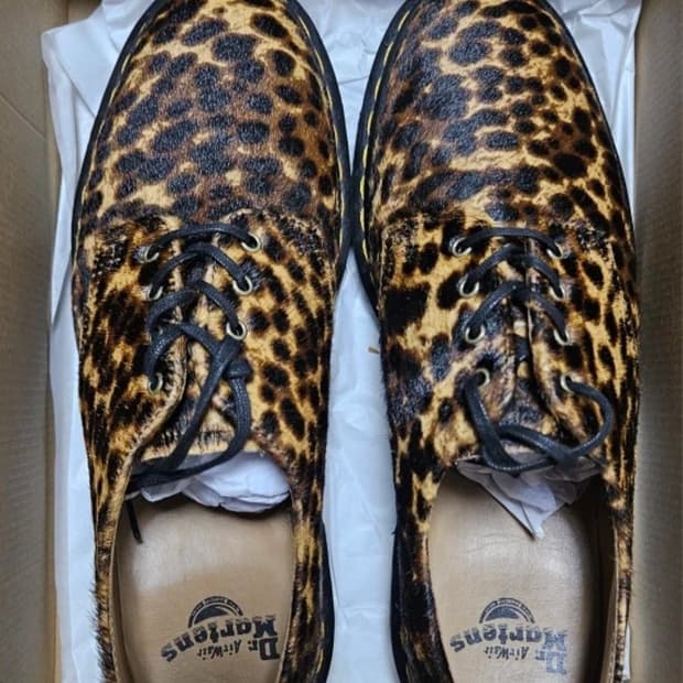 닥터마틴 레오파드 송치 270