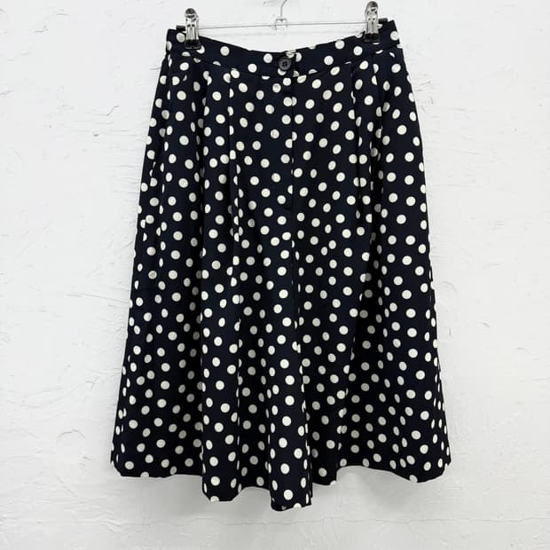 pooq 폴카 도트 하프팬츠