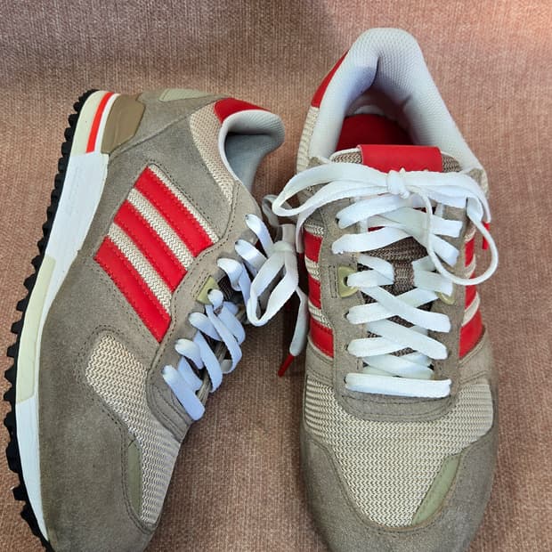 아디다스 250mm- (Adidas) ZX 700 스니커즈 운동화 