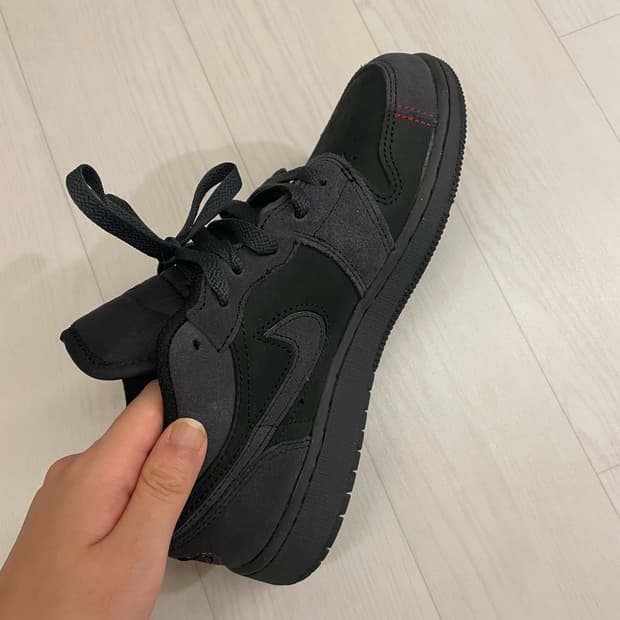 (GS) 조던 1 로우 SE 크래프트 다크 스모크 그레이 블랙