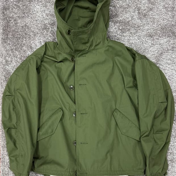 나나미카 후디드점퍼