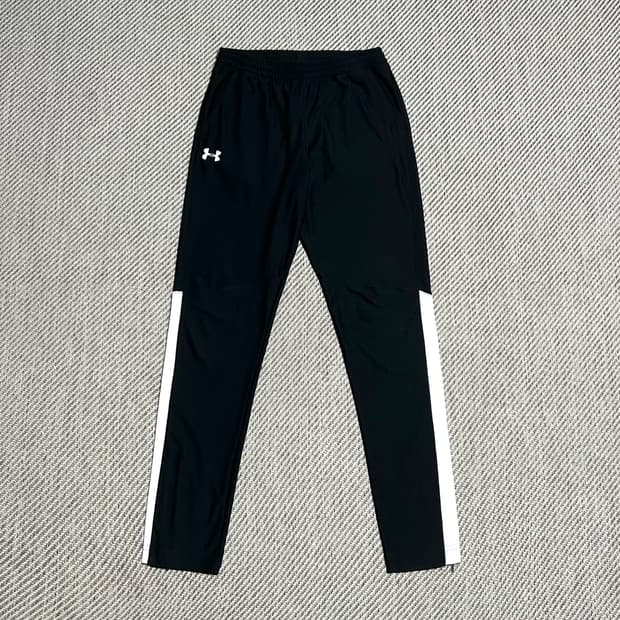 [M] Underarmour 언더아머 검/흰 트레이닝 팬츠