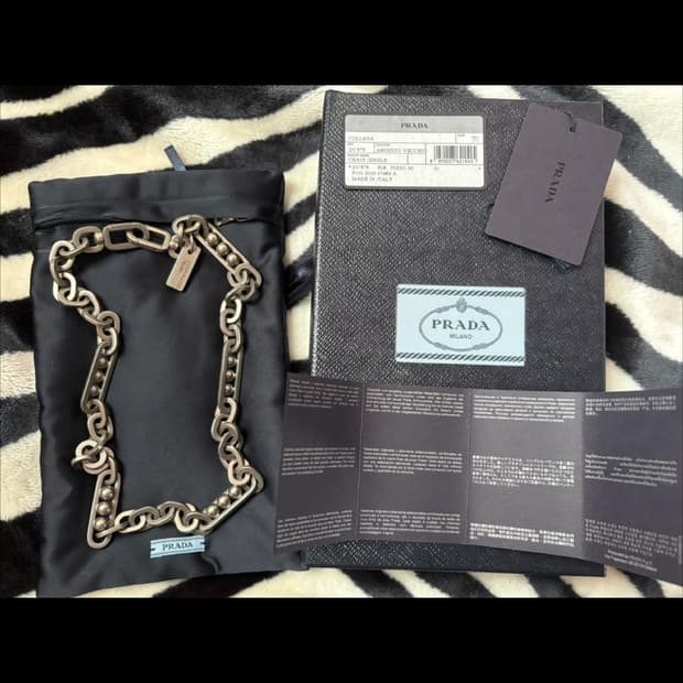 정품 프라다 남성 볼드 체인 목걸이 풀박스