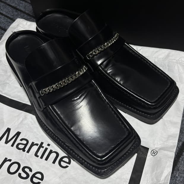 마틴로즈 스퀘어토 뮬 42