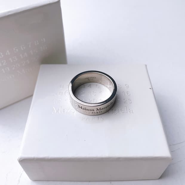 (정품/새상품) 메종 마르지엘라 로고 링