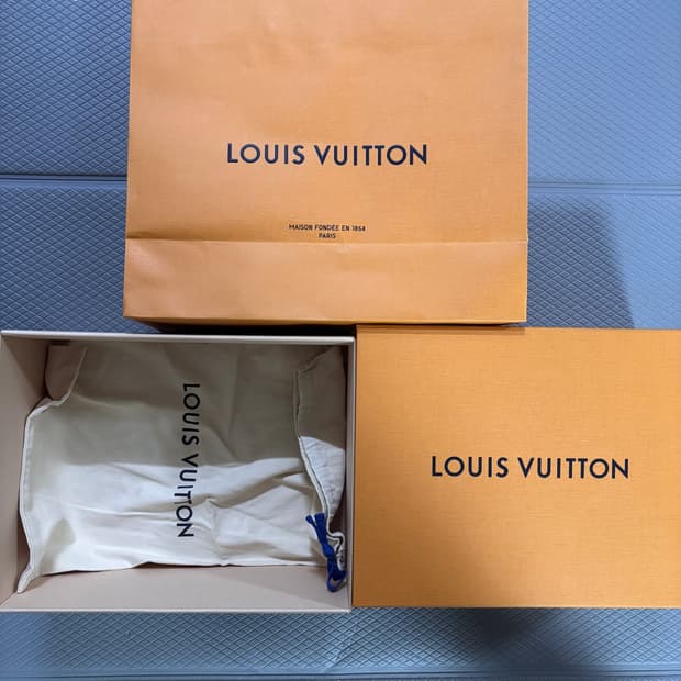 루이비통 상자 / 쇼핑백