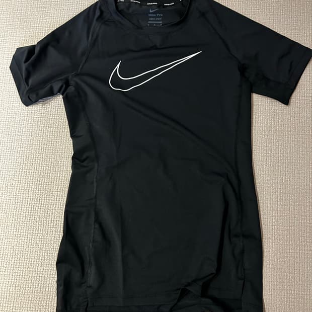 나이키 프로 드라이핏 타이트핏 숏슬리브 탑 블랙 