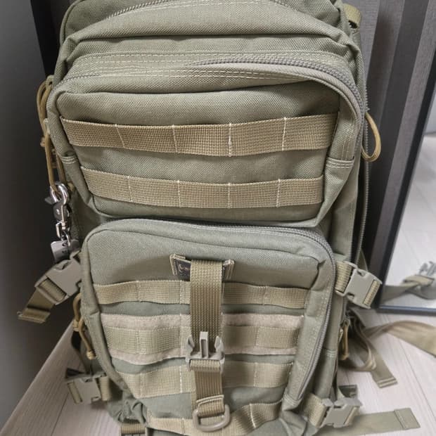 맥포스 슈퍼팔콘 카키 백팩