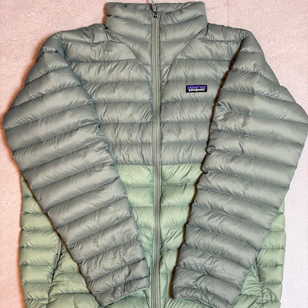 파타고니아 다운스웨터 경량 패딩 세이지그린 XL