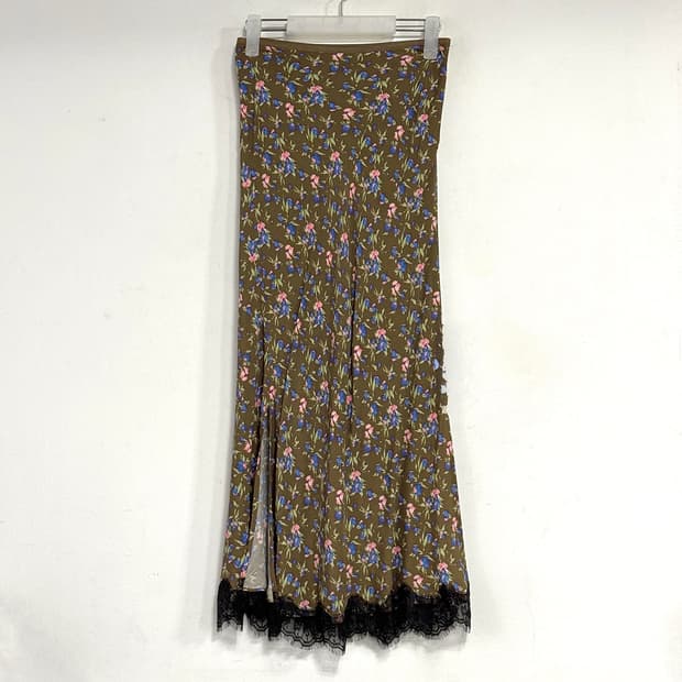 폼더스토어 22 플로럴 레이스 슬릿 스커트