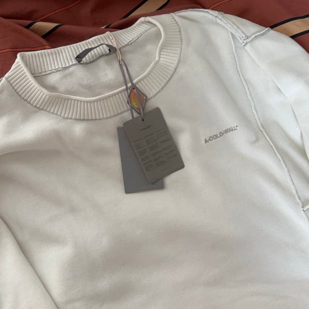 어콜드월 풀오버 니트 아이보리 (105-110)