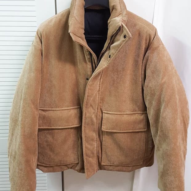 TNGT 남성 오버핏 코듀로이 구스다운 숏패딩 105-110

​