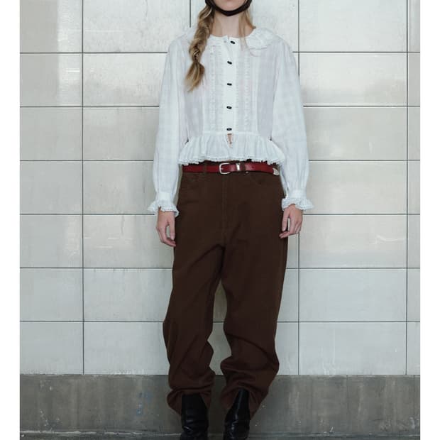 비아플레인 비아 피피 레이스 테이핑 블라우스