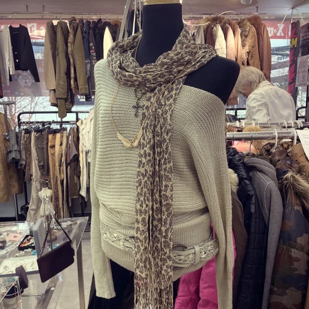 갸루 오프숄더 니트 원피스