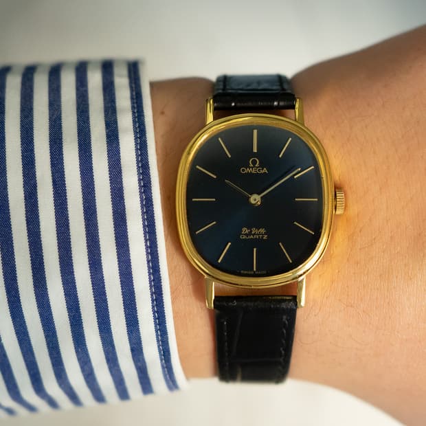 오메가 엘립스 네이비 빈티지 쿼츠 시계