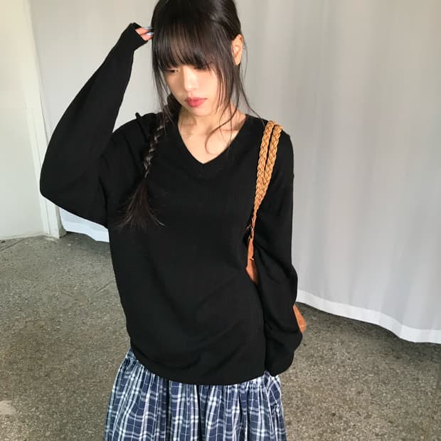 캐시미어 블랜드 블랙 니트