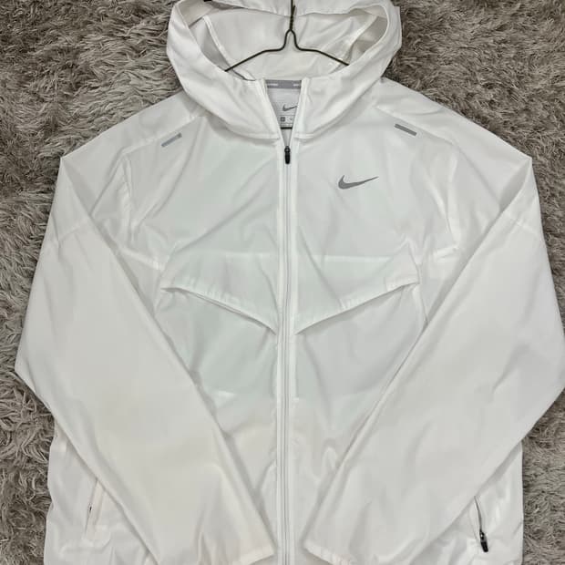정품 나이키 러닝 바람막이 xl(105)