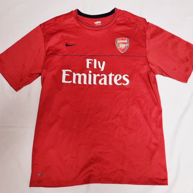 아스날 반팔 연습복 팝니다