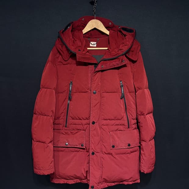 Cp 컴퍼니 노르지 고글 다운패딩