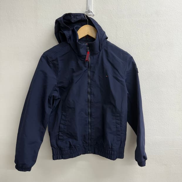 타미힐피거 후드 바람막이 (164)