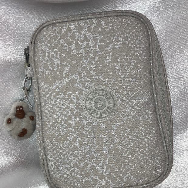 실버 키플링 메이크업 파우치