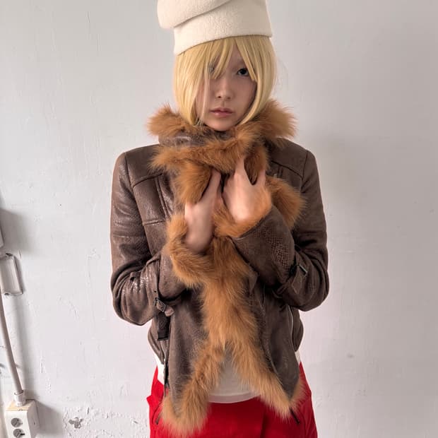 Slim fur trimming jacket