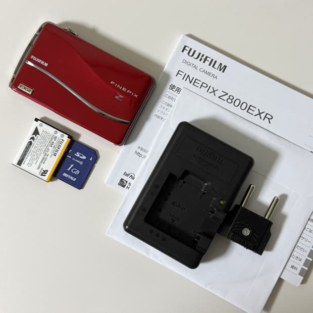 후지필름 파인픽스 z800 빈티지 디카 디지털카메라 레드