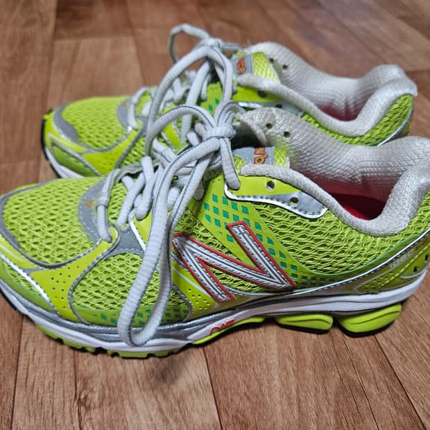 [220]뉴발란스 1080v2