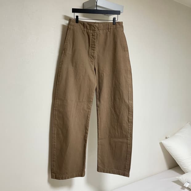 르메르 커브드진 브라운 ( 30~ 31 ) 