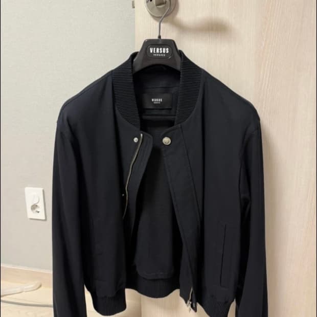 베르사체 블루종 50 사이즈