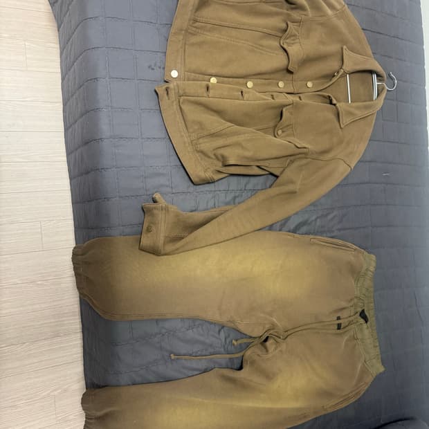 피어오브갓 모카 테리 셋업 팝니다 (상의 사이즈 XL, 하의 L) 